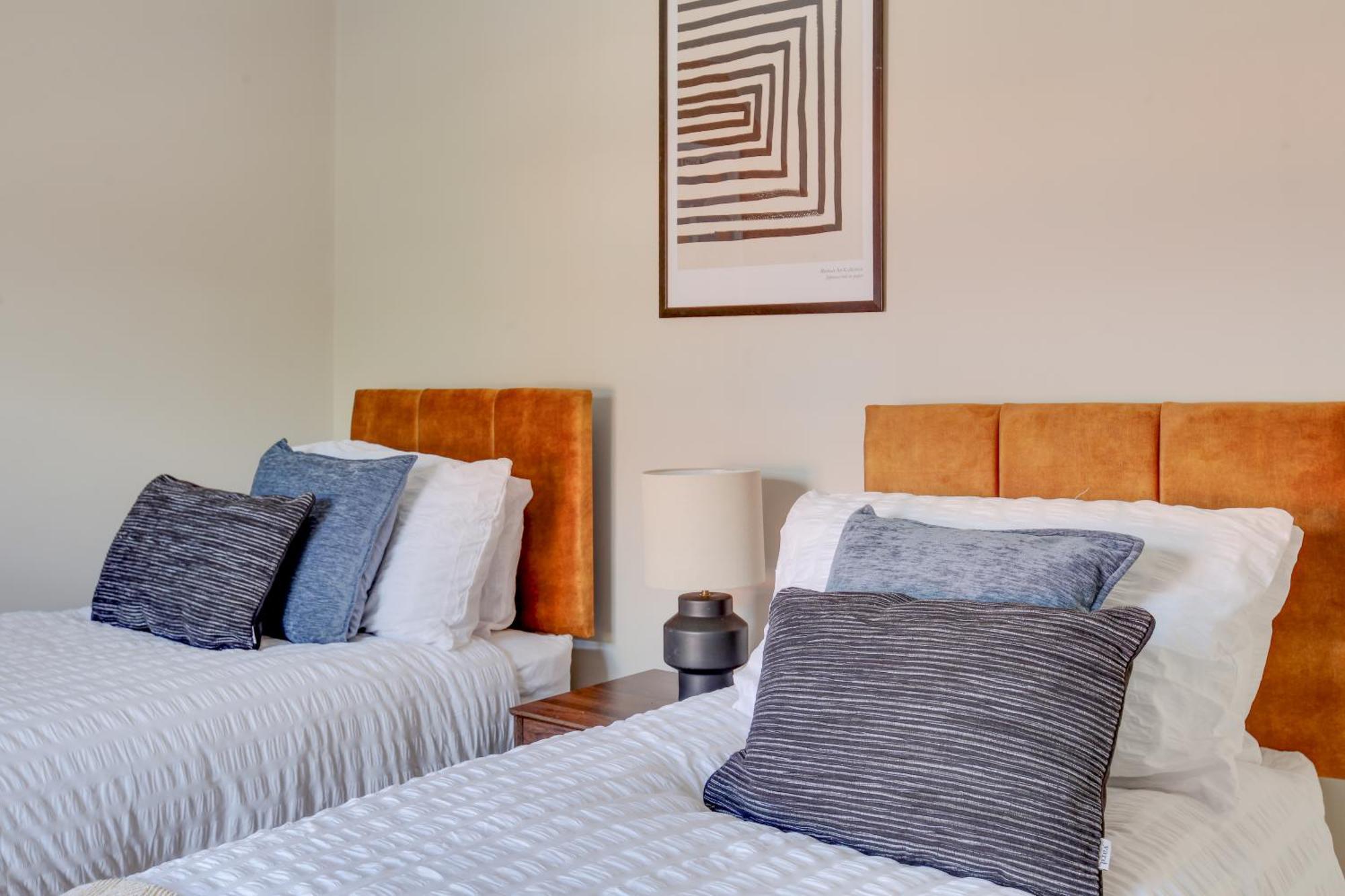 Cosy 3 Bedroom House With Free Parking And Wifi Hythe  Exterior foto